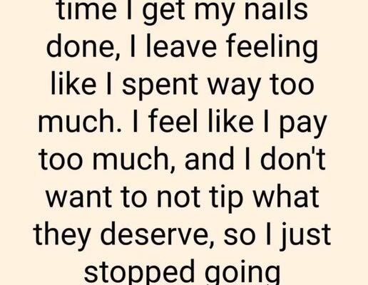 A Simple Guide to Nail Salon Tipping Etiquette