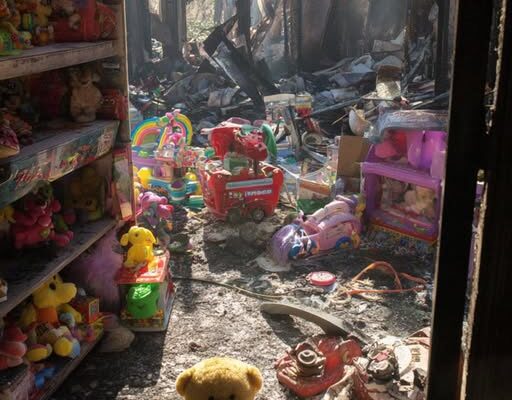 My Sister Burned My House Down, Demanding I Give up My Inheritance to Fund Her Luxe Wedding – But She Didn’t See This Coming