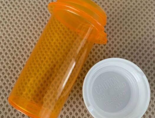 Stop tossing out the old pill bottle. Here are 12 ways to reuse it. Full article 👇 💬