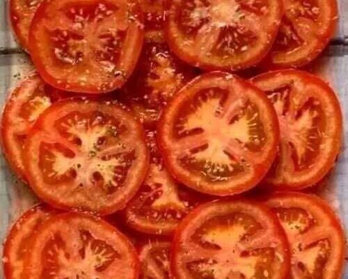 “Scientists Have Just Released Groundbreaking Findings That Reveal the Regular Consumption of Tomato Could Be Linked to Unexpected and Surprising Effects on the Human Body, Changing What Many People Have Always Believed About This Everyday Fruit in Their Daily Diets”